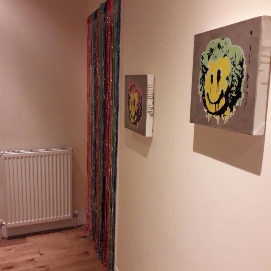 Bed and Breakfast Street Artist Ромфорд Экстерьер фото